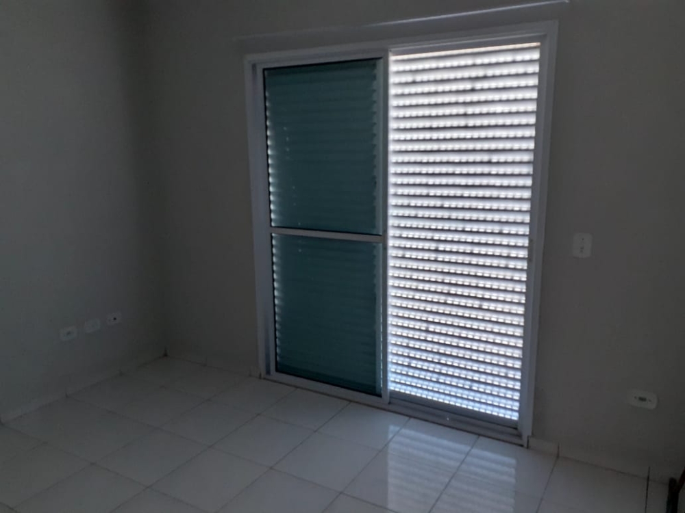 VENDA CASA NO JARDIM PERUIBE.